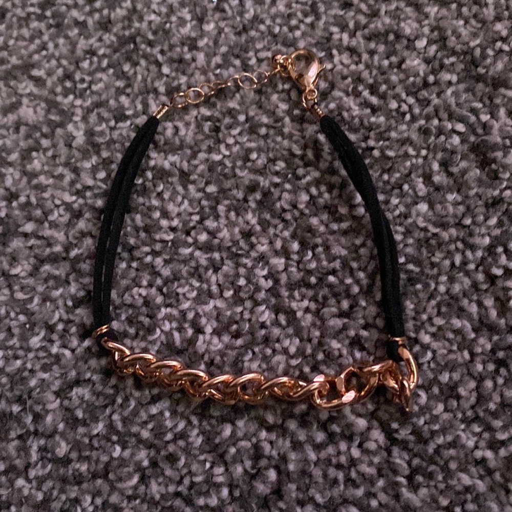 black and gold link bracelet